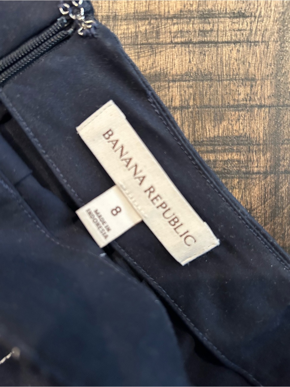 Banana Republic Navy Barrel Midi Skirt Size 8 RT$130 - Picture 7 of 7